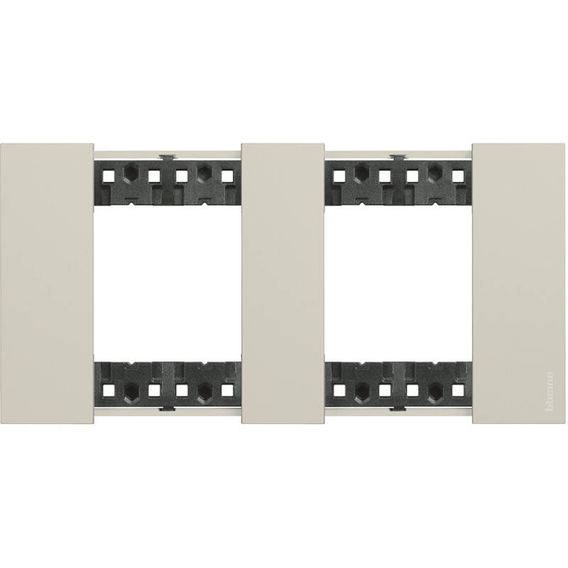 Placa Embellecedora 2 x 2 Módulos BTicino Living Now KA4802M2K_