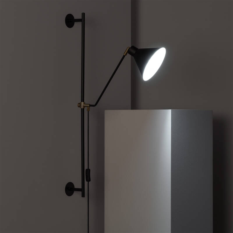 Lámpara de Pared Orientable Metal Oga