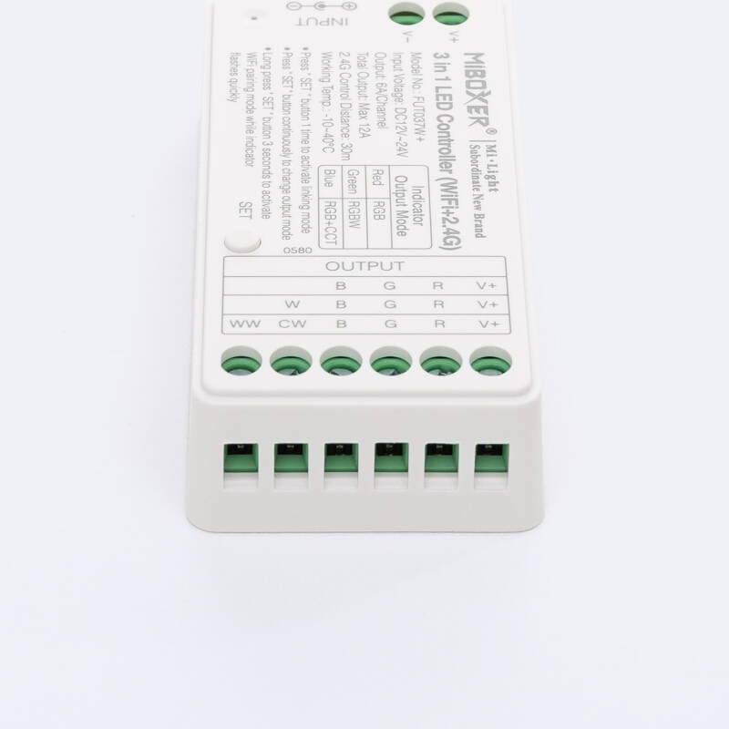 Controlador Regulador WiFi LED RGB/RGBW/RGB+CCT 12/24V DC MiBoxer FUT037W+