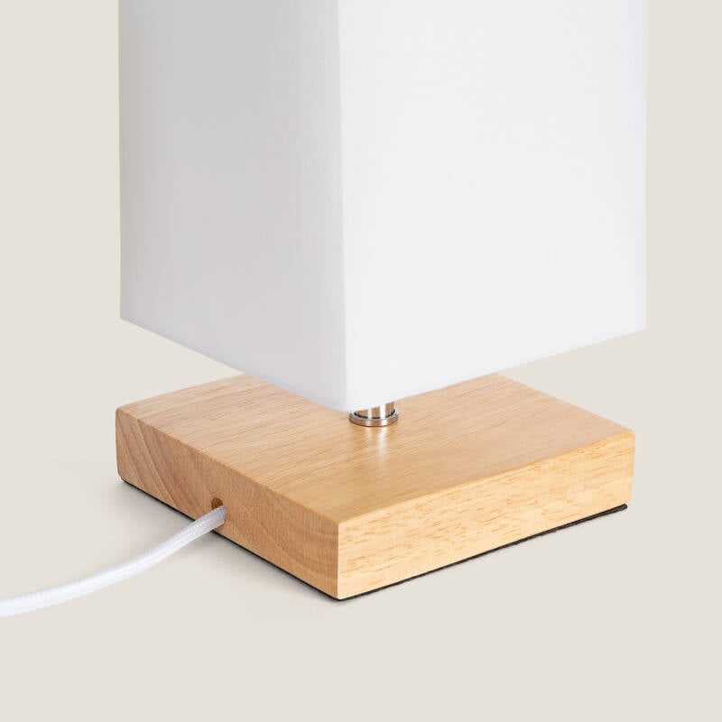 Lámpara de Mesa de Madera y Tela Haarle
