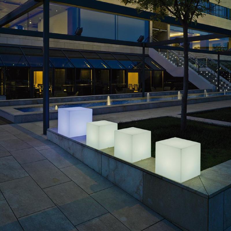 Cubo LED RGBW Cuby 32 Solar Smarttech