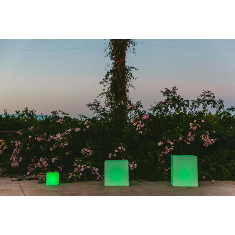 Cubo LED RGBW Cuby 32 Solar Smarttech