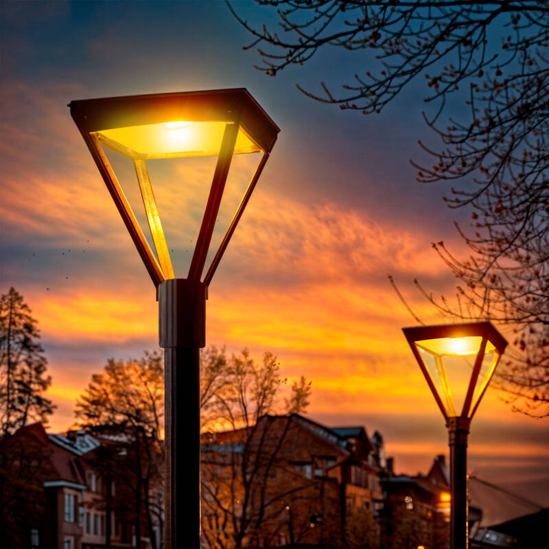 Farola LED 40W Ámbar Aventino Square LUMILEDS PHILIPS Xitanium Regulable 1-10V