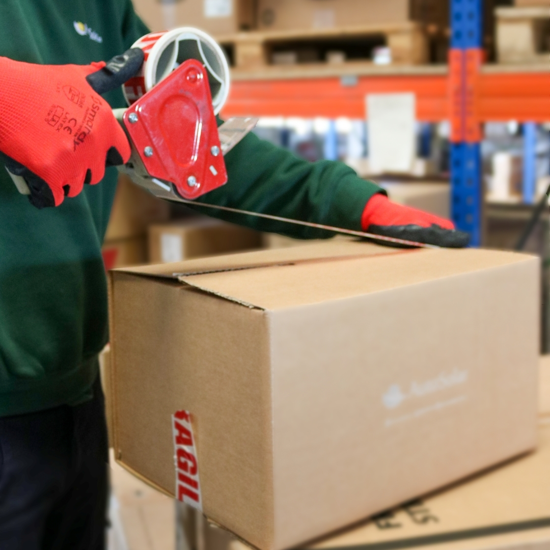 Pallet Placas Solares Fotovoltaicas 600W Monocristalina Tensite 30mm