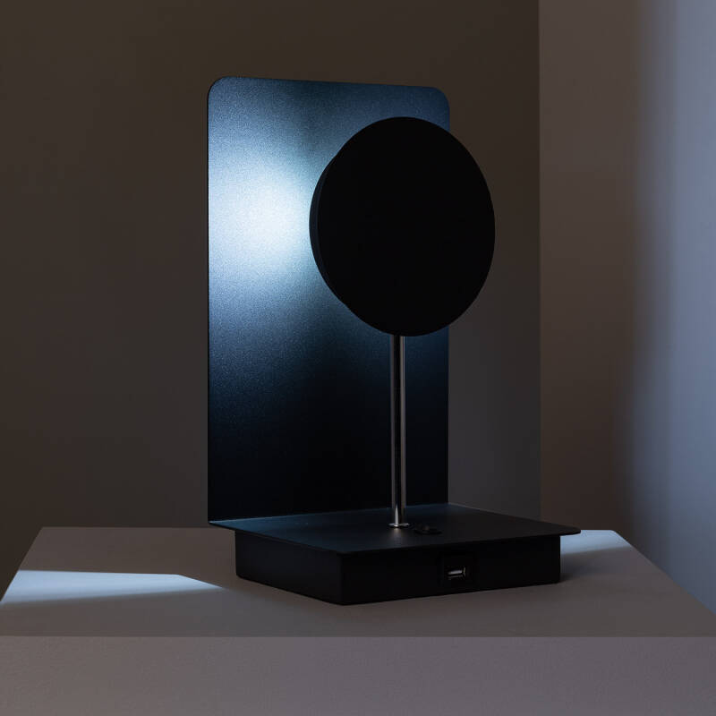 Lámpara de Mesa de Metal Sombong