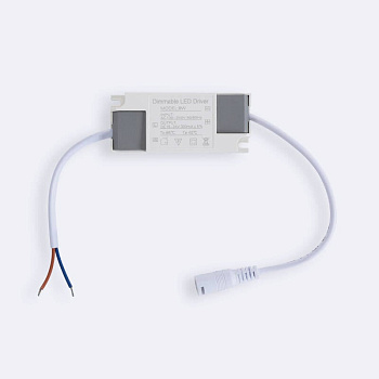 Driver Regulable TRIAC 100-240V Salida 15-24V 300mA 8W